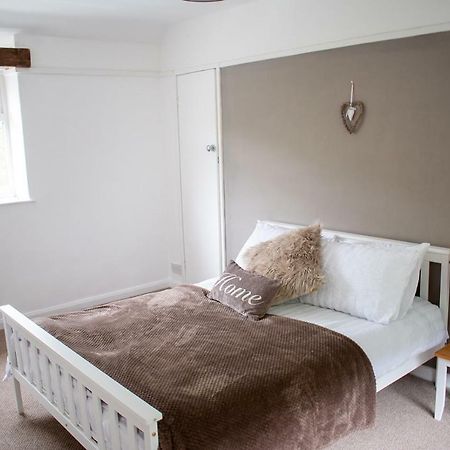 Afan Valley Home - Contractor Accommodation Порт-Толбот Екстер'єр фото
